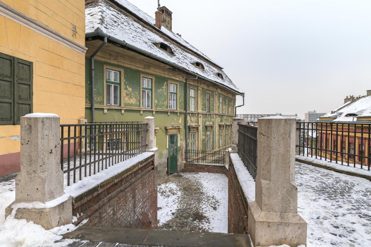 Apartment Bridge Queen Sibiu Exteriör bild